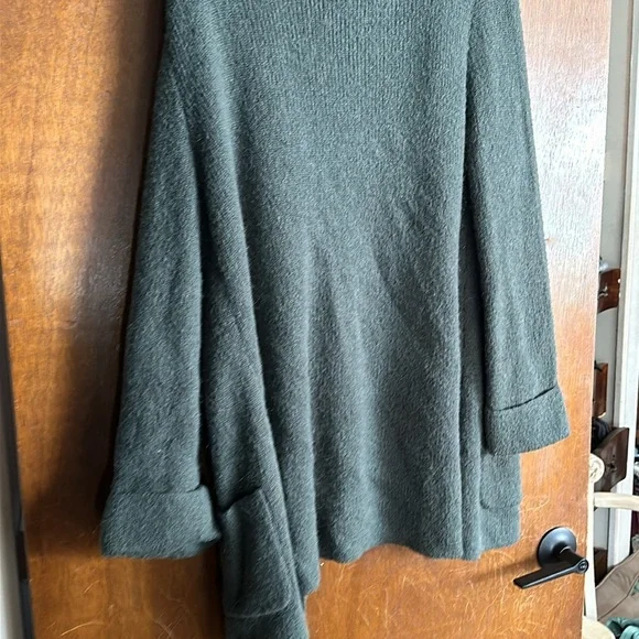 Soft surroundings X-Large green sweater - Picture 4 of 16